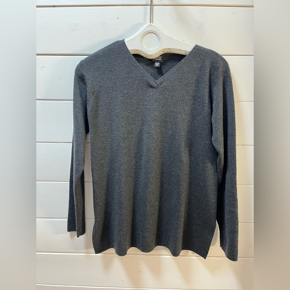 EILEEN FISHER Charcoal Merino Wool V-Neck Sweater – Size S - Picture 7 of 11